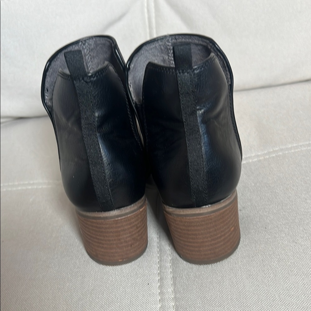 Dr. Scholl's Black Leather Ankle Booties Size 7.5 - Picture 4 of 10